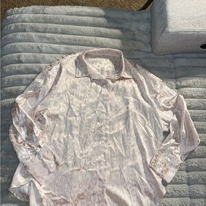 Andthewhy Light Pink with leopard pattern Button-Up Blouse. Only worn once.